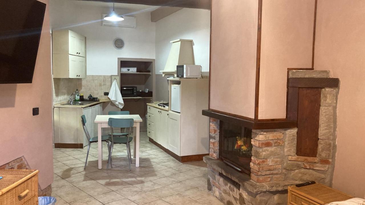 Da Valentino E Manuela Apartment Barberino di Mugello Bagian luar foto