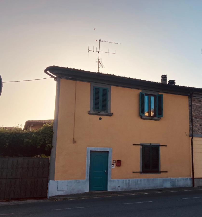 Da Valentino E Manuela Apartment Barberino di Mugello Bagian luar foto